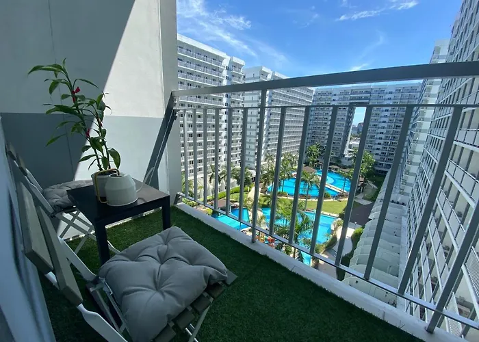Luxury With Pool View At Shell Residences *